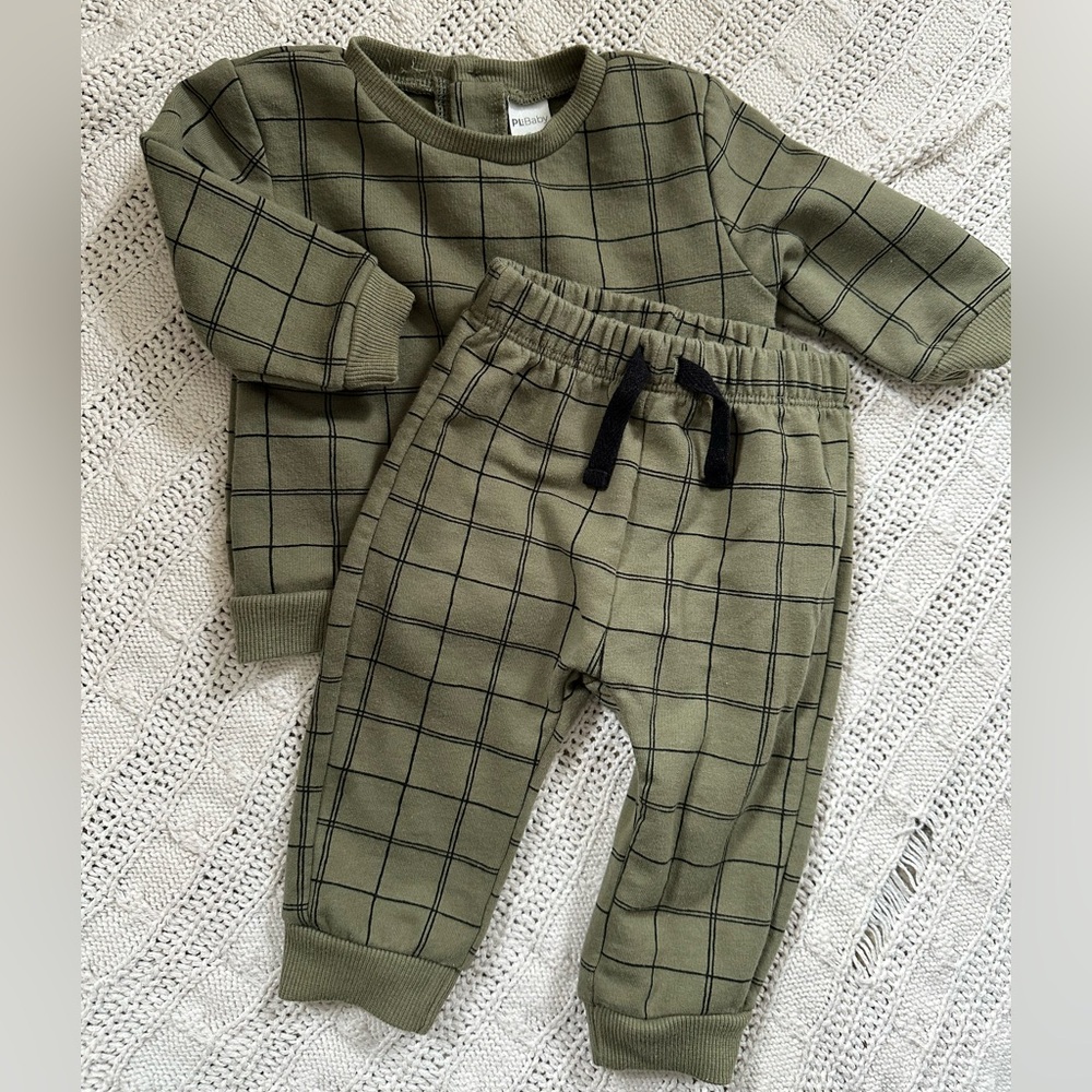 Plush Olive Green Baby Two-Piece Set with Black Windowpane